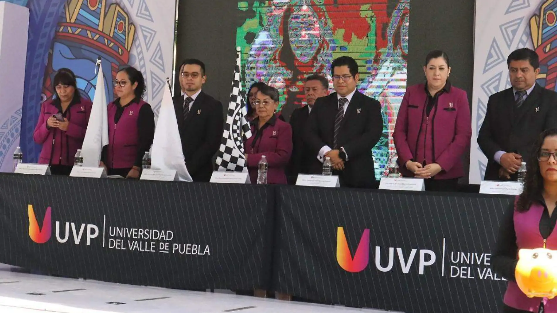 Universidad del Valle de Puebla celebra 42 años de educar